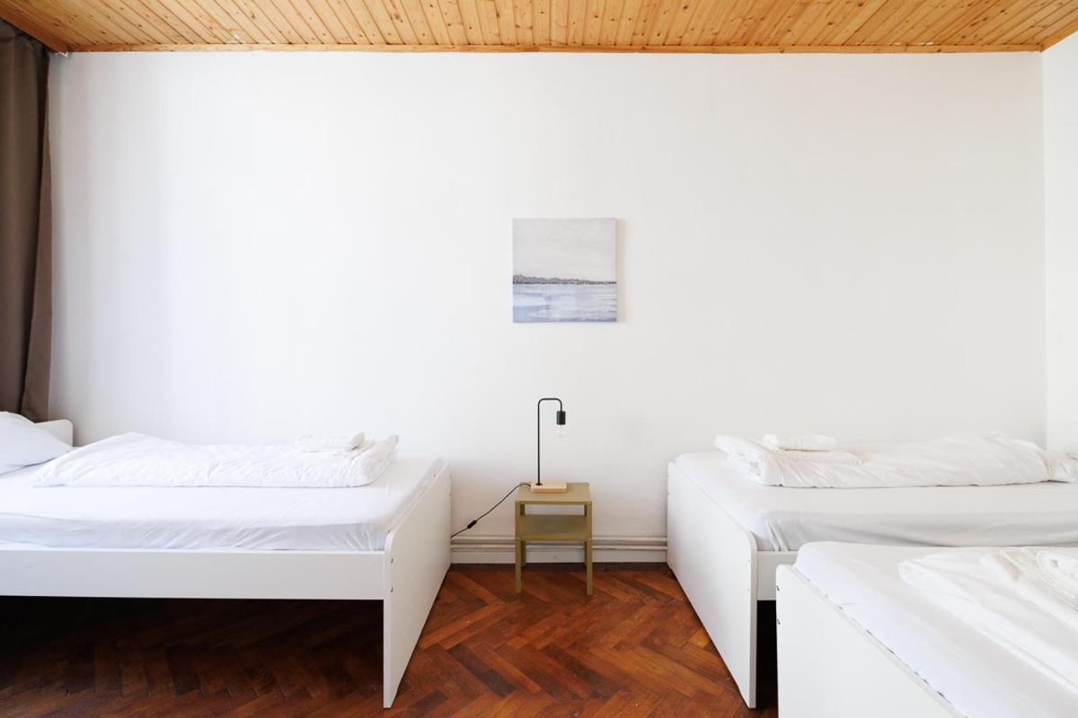 Mit 9 Schlafplaetze #2 * Wien