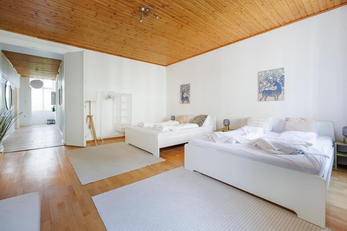 Mit 9 Schlafplaetze #2 Apartment Wien